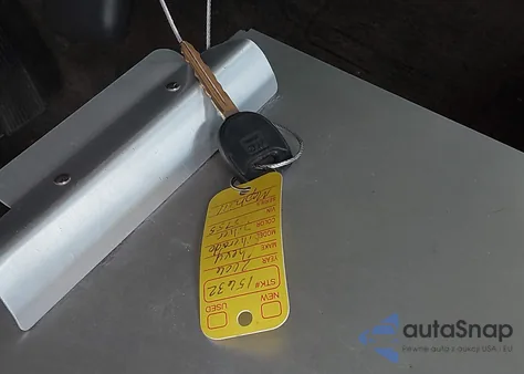 2006 Chevrolet Silverado 1500 Ls from USA, damaged, VIN 2GCEC13V061255755